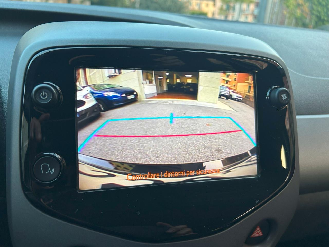 Toyota Aygo Connect 1.0 VVT-i 72 CV x-clusiv PREZZO REALE