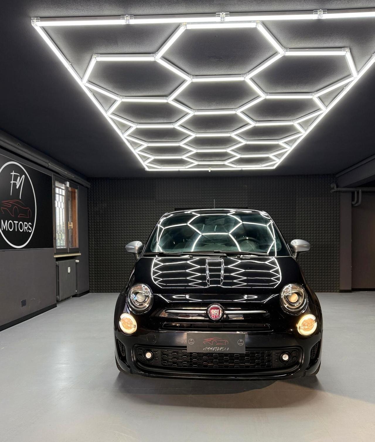 Fiat 500 1.0 Hybrid Rockstar