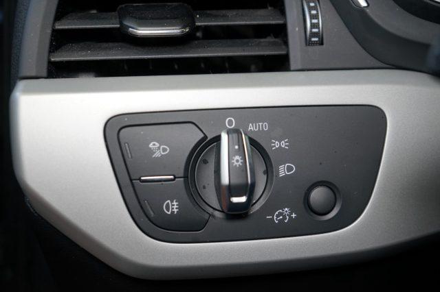 AUDI A4 Avant 30 TDI/136 CV S tronic Business