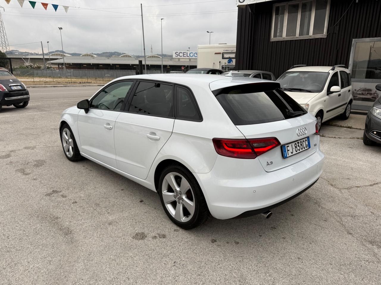 Audi A3 SPB 1.6 TDI 116 CV S tronic Sport