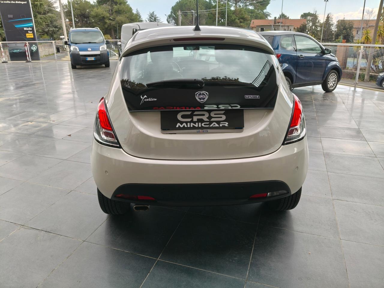 Lancia Ypsilon 1.0 FireFly 5 porte S&S Hybrid Ecochic Gold