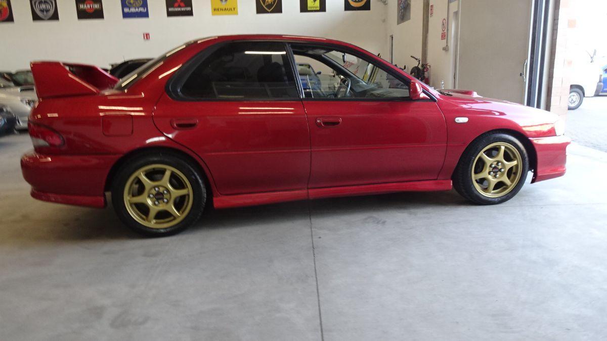 SUBARU - Impreza - 2.0 turbo SWEDEN EDITION