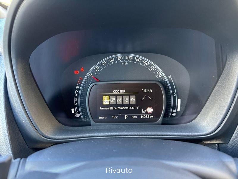 Toyota Aygo X 1.0B (72 CV) Lounge S-CVT