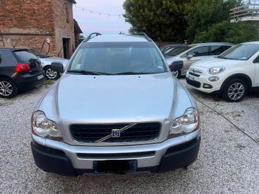 Volvo XC 90 2.4 4x4 7 posti
