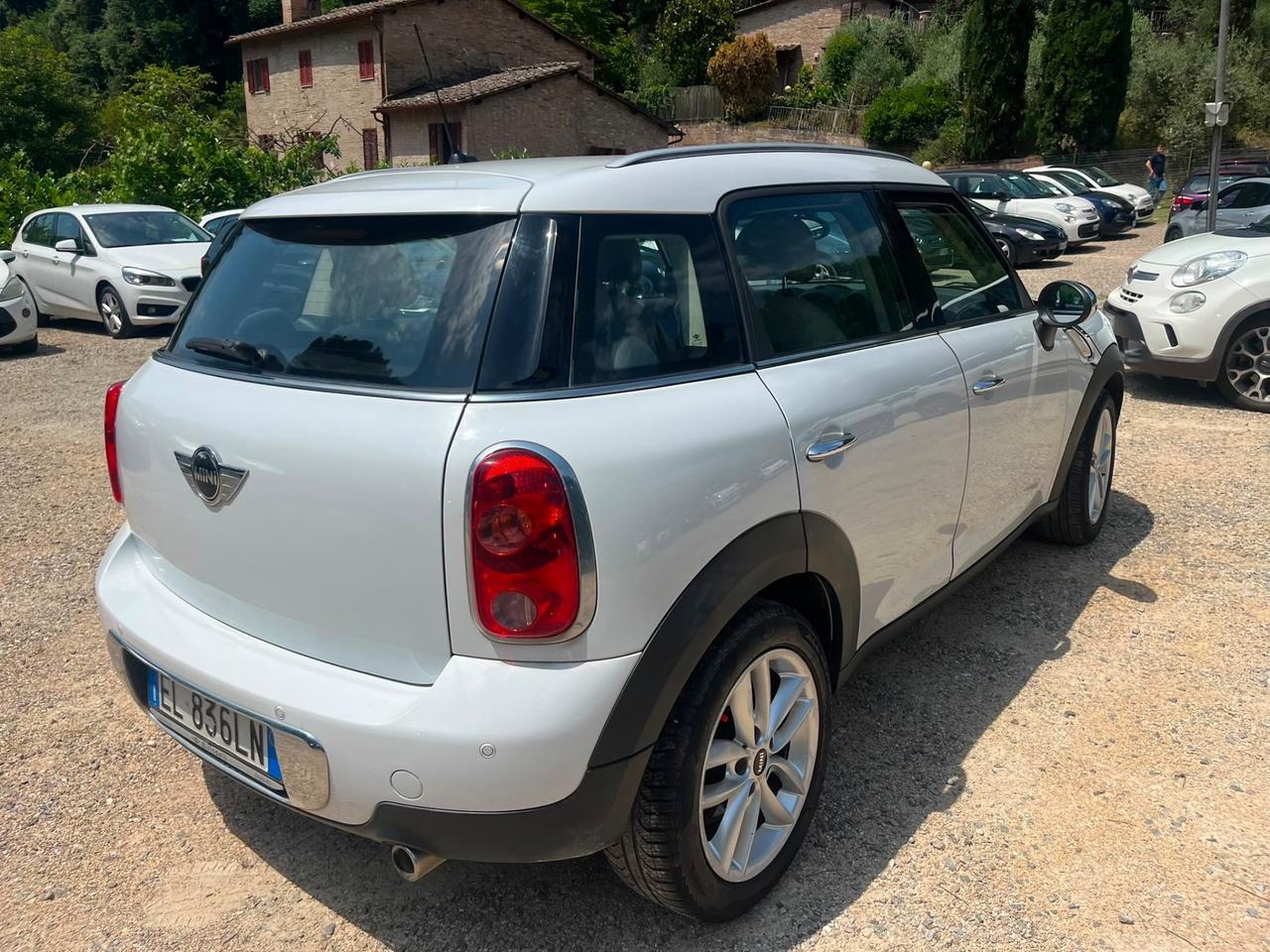 Mini 2.0 16V Cooper D Automatica