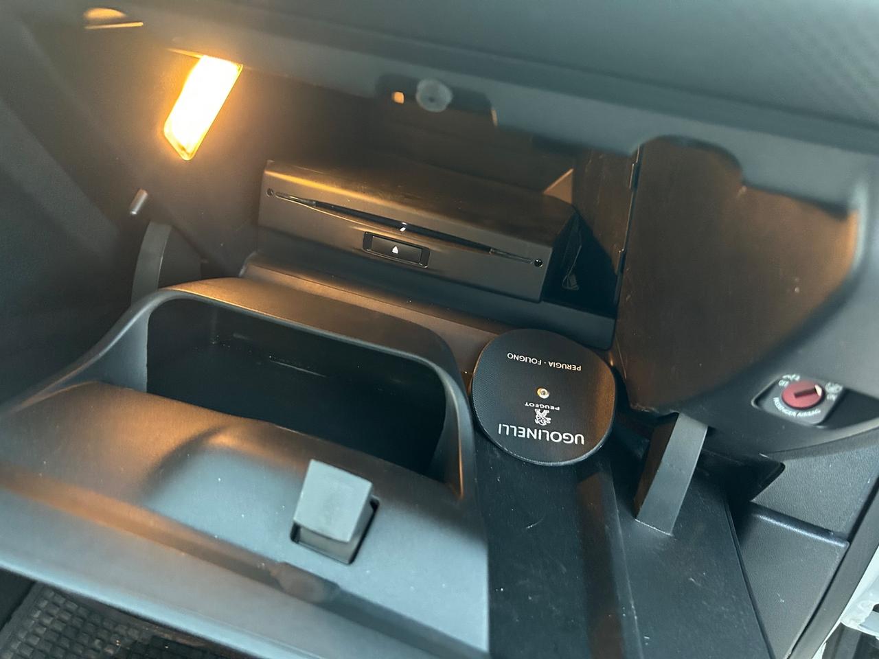 Peugeot 2008 BlueHDi 120 S&S Black Matt