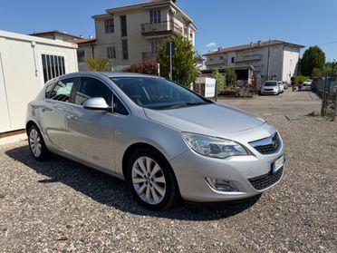 Opel Astra 1.3 CDTI 95CV S&S 5 porte Cosmo