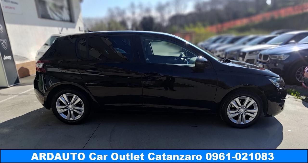 Peugeot 308 1.6 hdi 116 cv Neopatentati