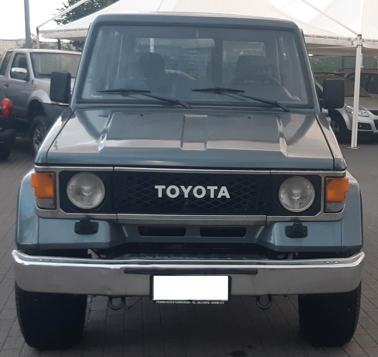 Toyota Land Cruiser II 2.4 turbodiesel SW LJ70