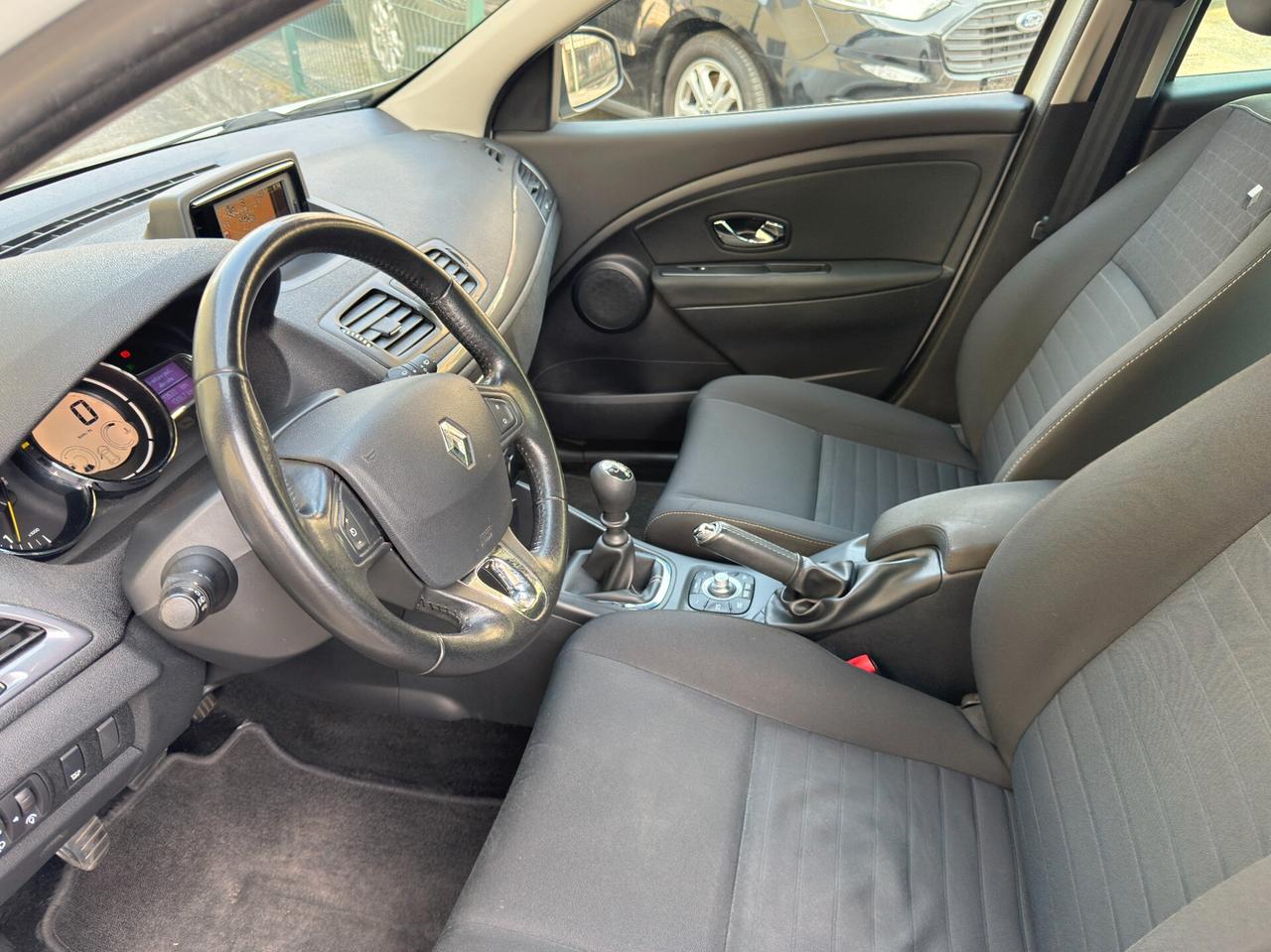 Renault Megane Come Nuova Gancio Traino