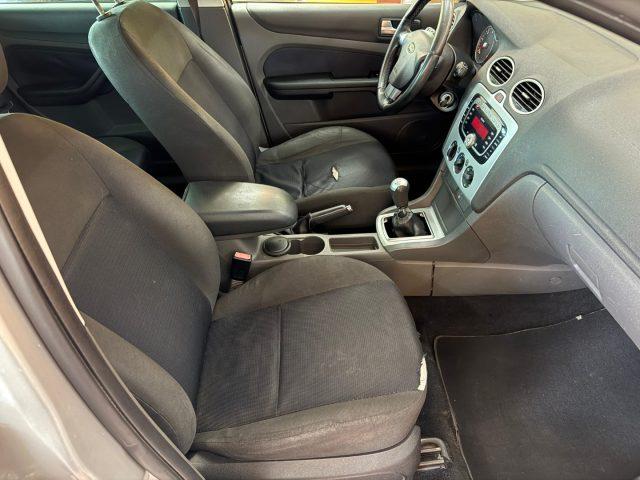 FORD Focus + 1.6 TDCi (90CV) 5p.