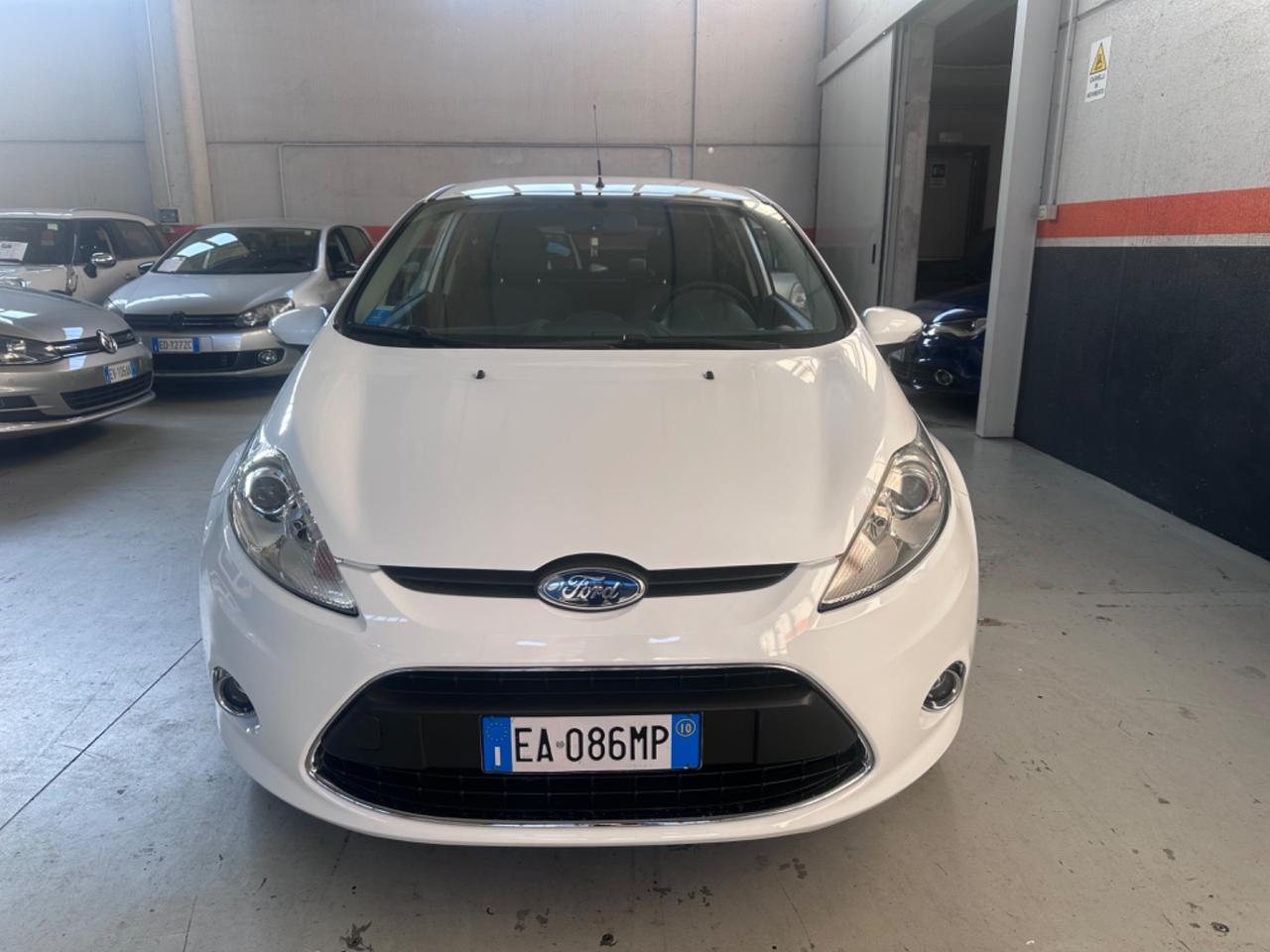 Ford Fiesta 1.4 TDCi 70CV 3 porte Titanium