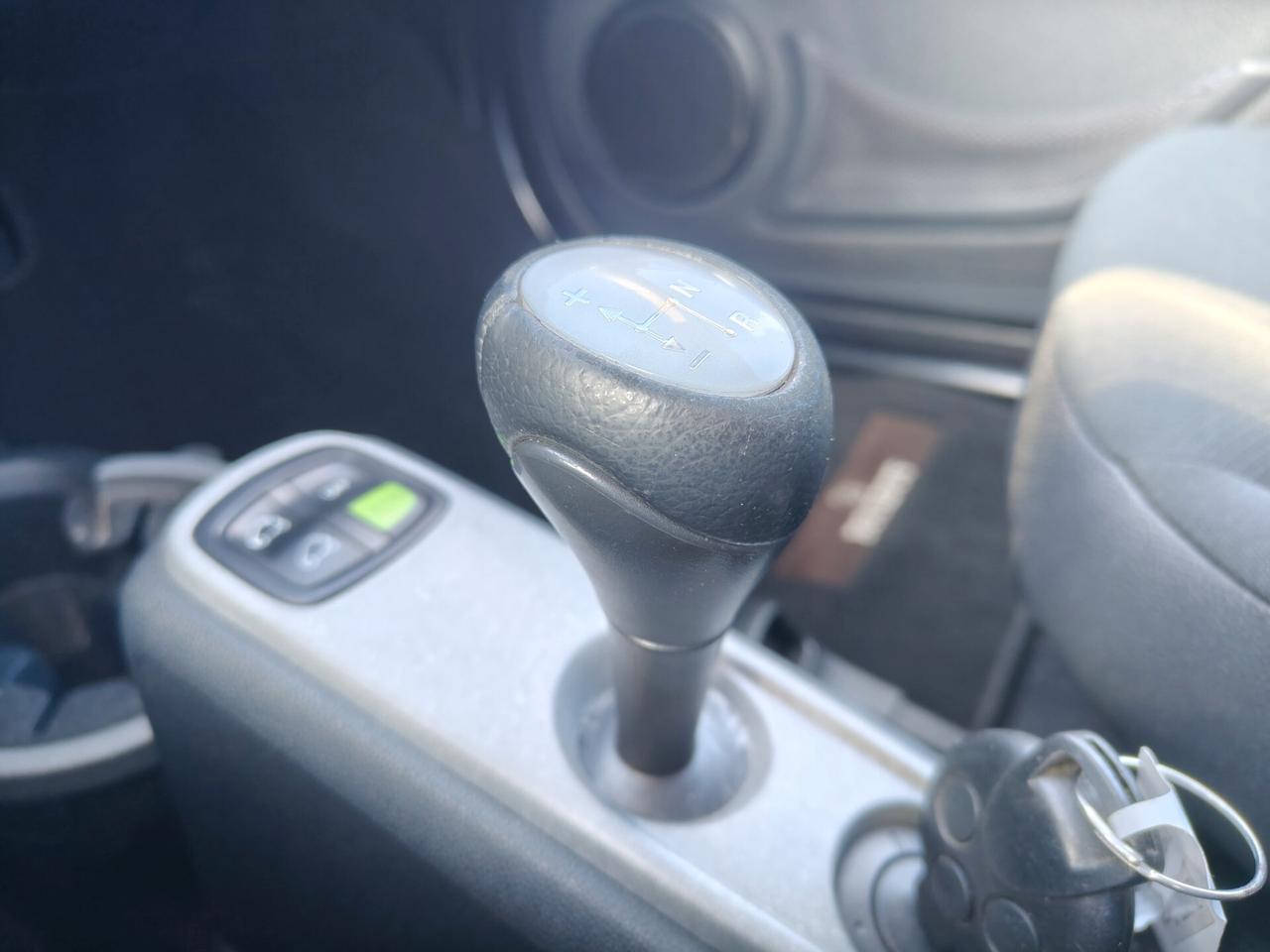 Smart ForTwo 1000 52 kW MHD cabrio pure