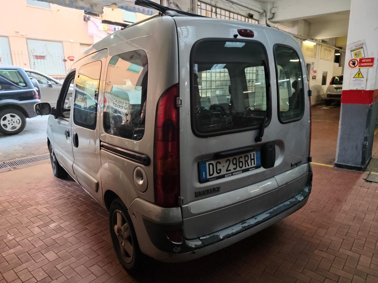 Renault Kangoo 1.5 dCi/84CV 5p. Pampa Luxe