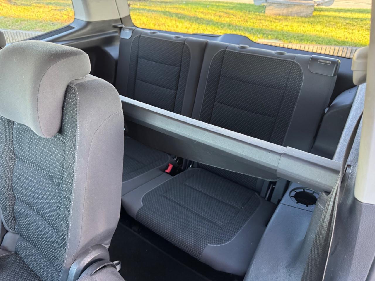 Vw Touran Business 1.6 TDI 105cv 7Posti
