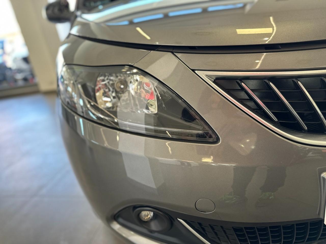 LANCIA Ypsilon III 2021 - Ypsilon 1.0 firefly hybrid Platino s&s 70cv