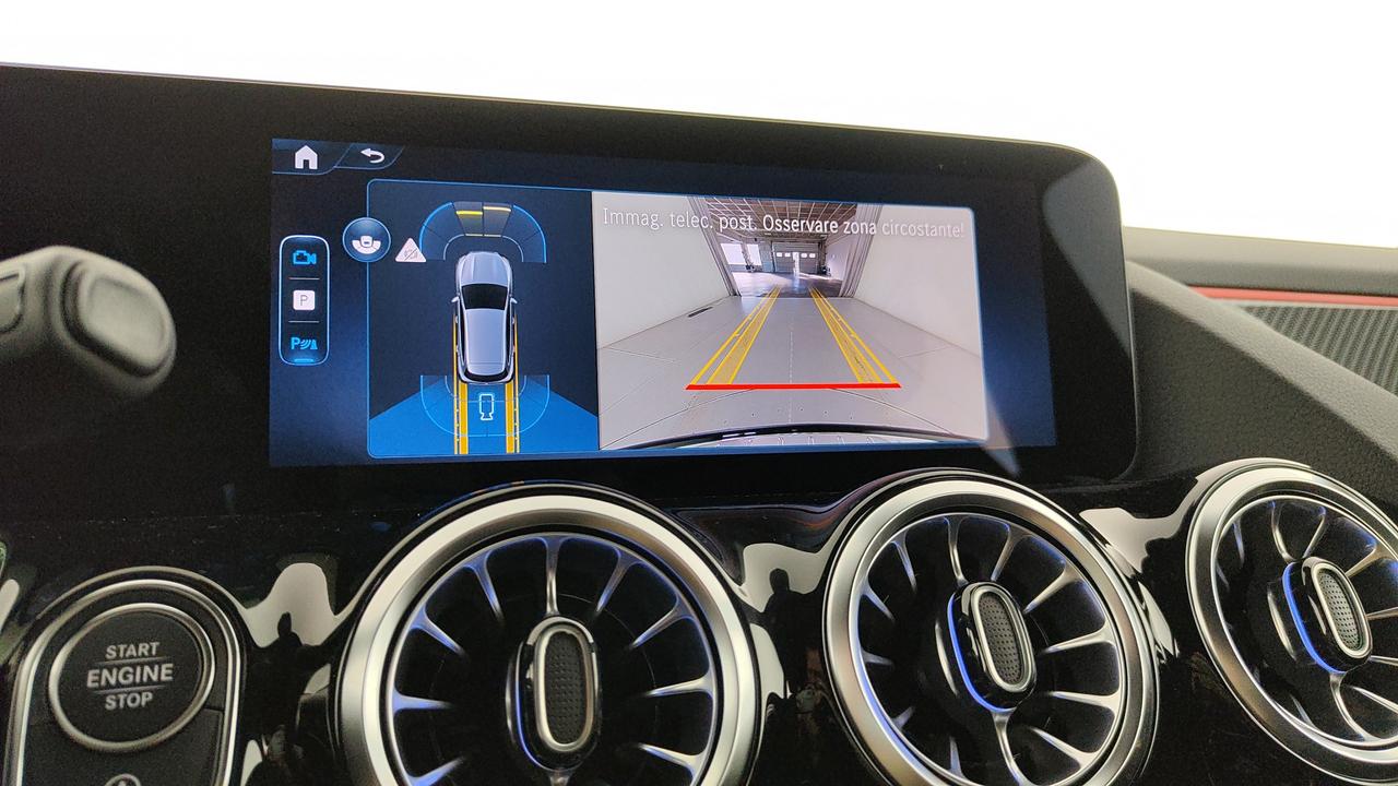 Mercedes-Benz GLA 200 d automatic