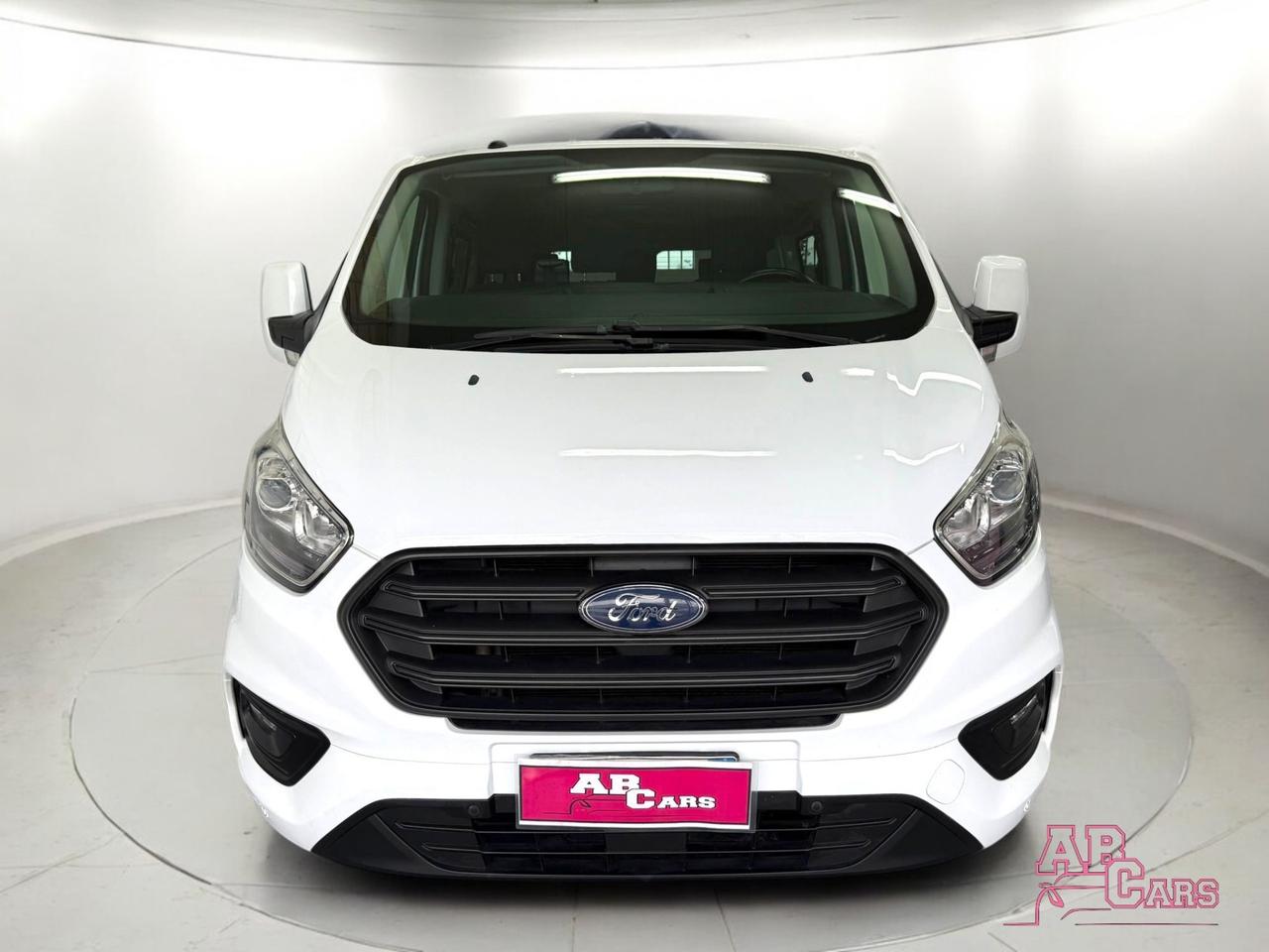 Ford Transit Custom 2.0 TDCi 130 PC Combi 9 POSTI