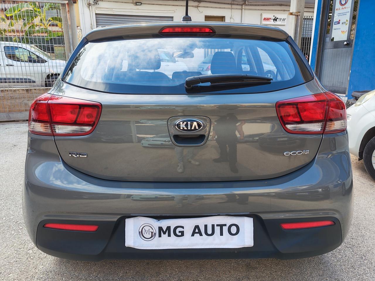 Kia Rio 1.2 DPi 82 CV EcoGPL Urban