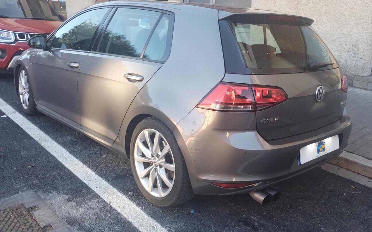 Volkswagen Golf 2.0 TDI 5p. Highline BlueMotion Technology