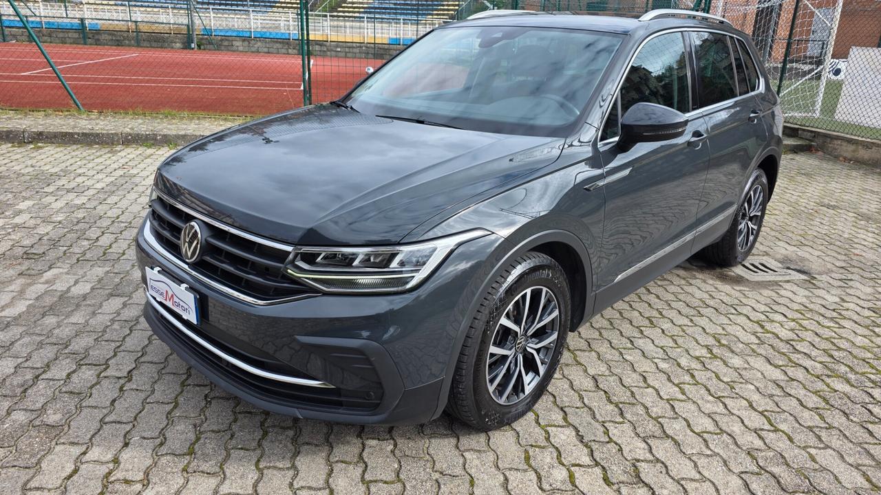 Volkswagen Tiguan 2.0 TDI 150 CV SCR DSG Elegance