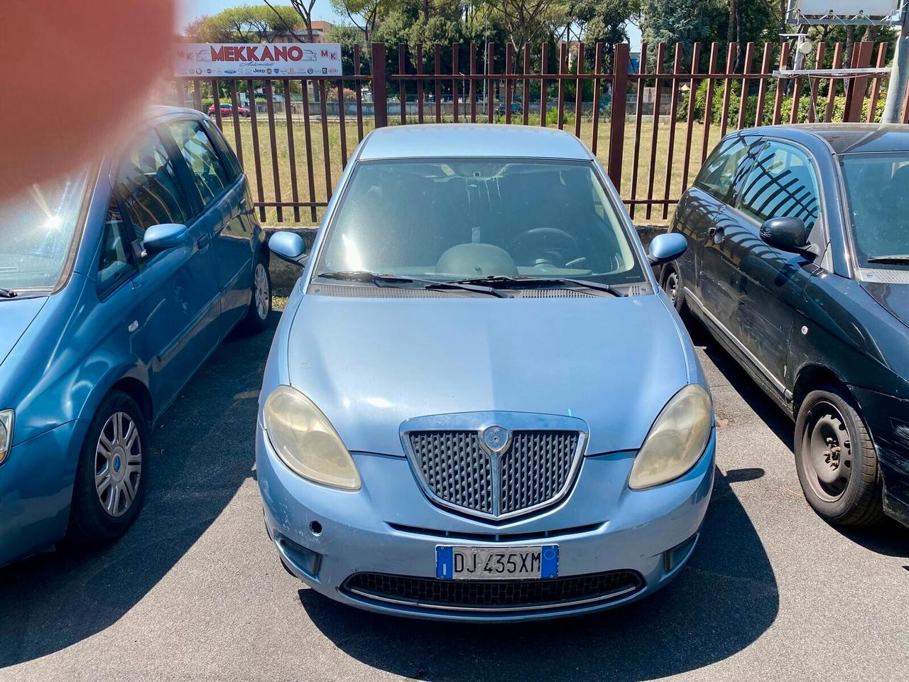 2 Lancia Ypsilon -Fiat idea - Opel meriva - IN BLOCCO
