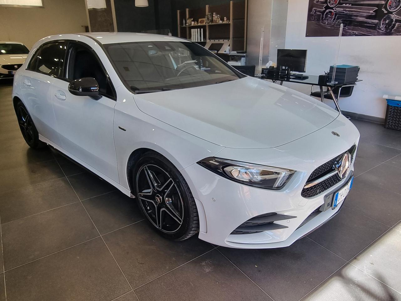 Mercedes-benz A 180 d Automatic Premium edition