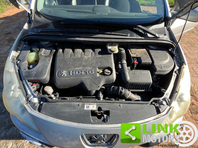 PEUGEOT 307 2.0 HDi FAP CC Féline