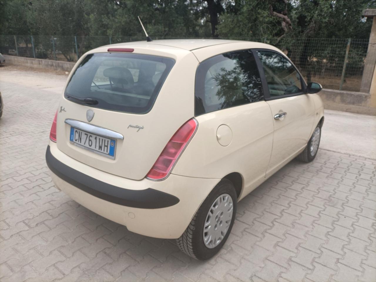 Lancia Ypsilon 1.3 Multijet *ok neopatentati*