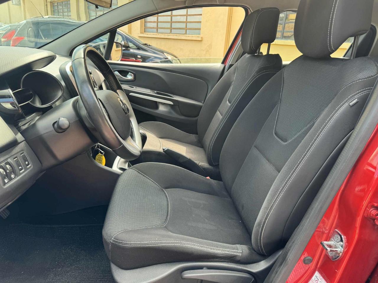 Renault Clio Anno 2016 1.5 Diesel 100.000 Km