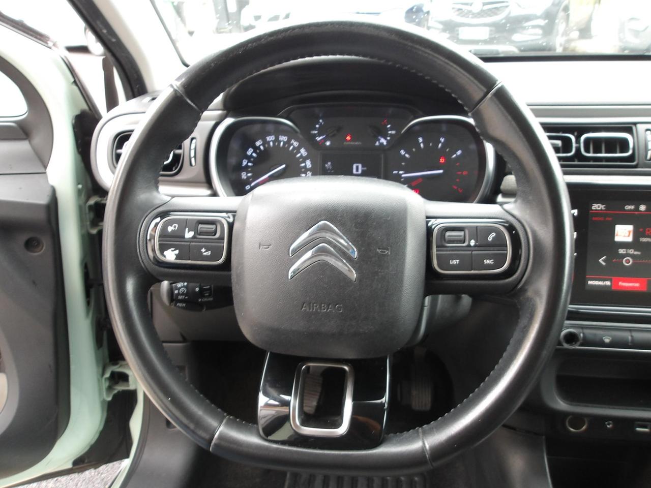 Citroen C3 1.2 puretech Shine 82cv