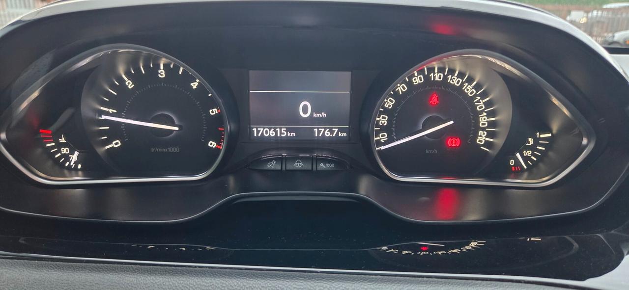 Peugeot 208 1.4 HDi 5 porte Allure