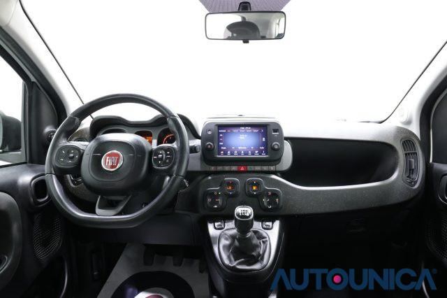 FIAT Panda 1.0 FIREFLY S&S HYBRID CITY CROSS NEOPATENTATI