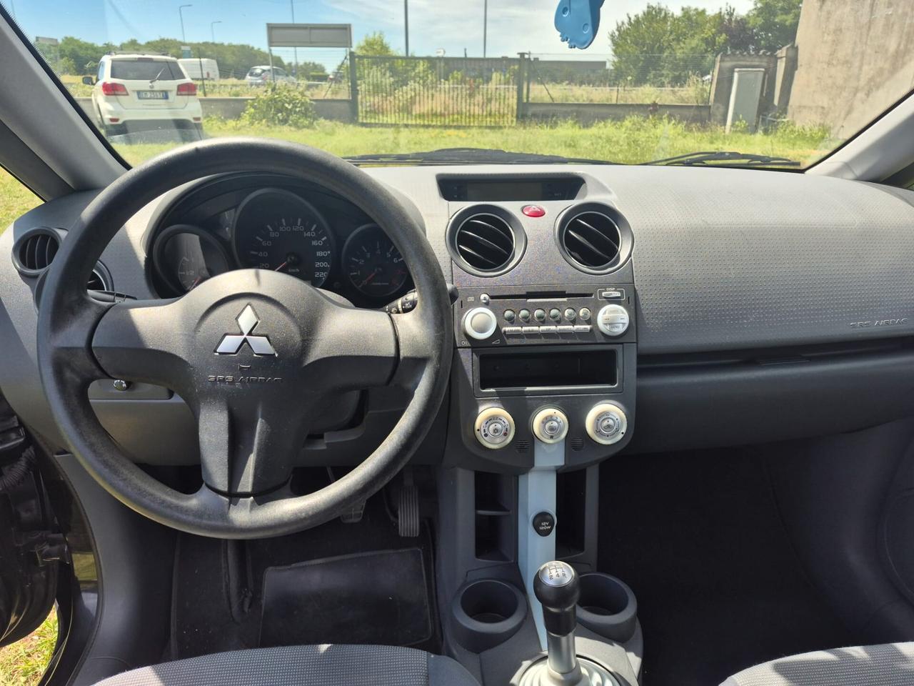 Mitsubishi Colt 1.1 12V 5 porte Adatta a Neopatentati