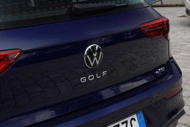 VOLKSWAGEN Golf 1.0 eTSI EVO DSG Life