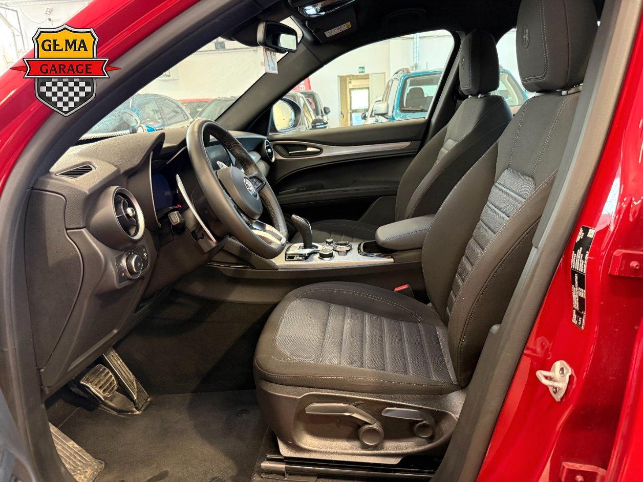 Alfa Romeo Stelvio 2.2 t Sprint rwd 160cv auto