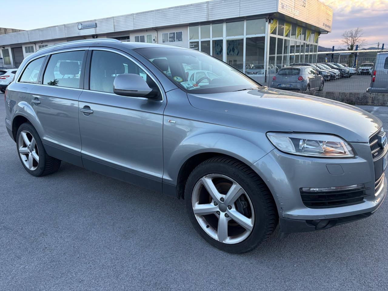 Audi Q7 4.2 V8 TDI quattro tiptronic