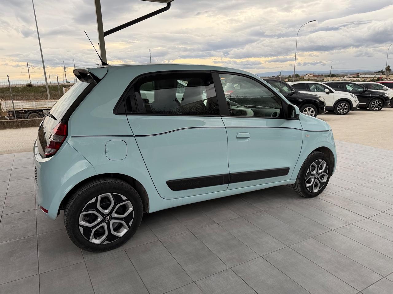 Renault Twingo SCe Stop&Start La Parisienne