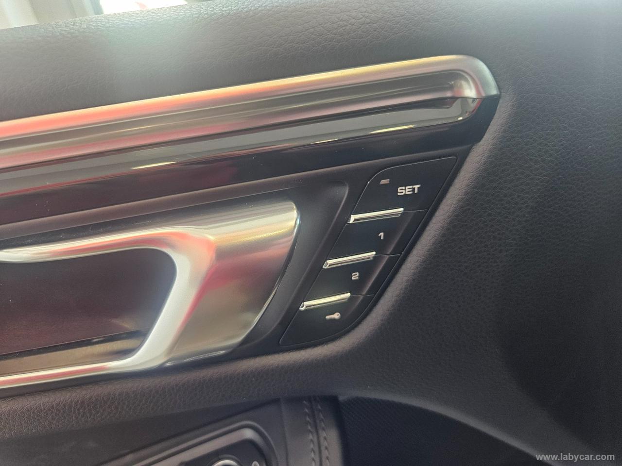 PORSCHE Macan 2.9 S