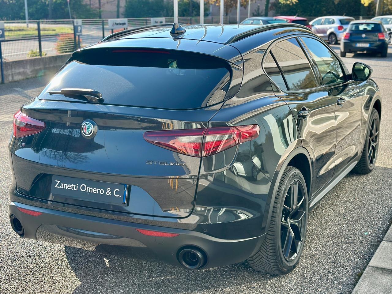 Alfa Romeo Stelvio 2.2 Turbodiesel 210 CV AT8 Q4 Super