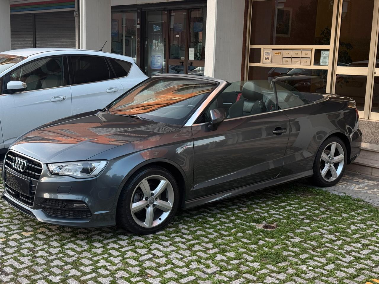 Audi A3 1.4 Cabriolet Ultra S Line Tagliandi Ufficiali, pari al nuovo