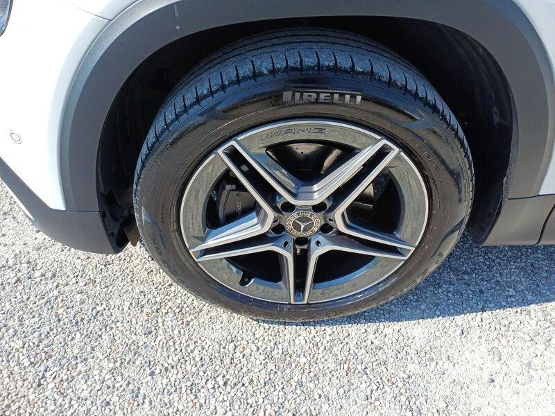 Mercedes-Benz GLB GLB 180 d Automatic Premium