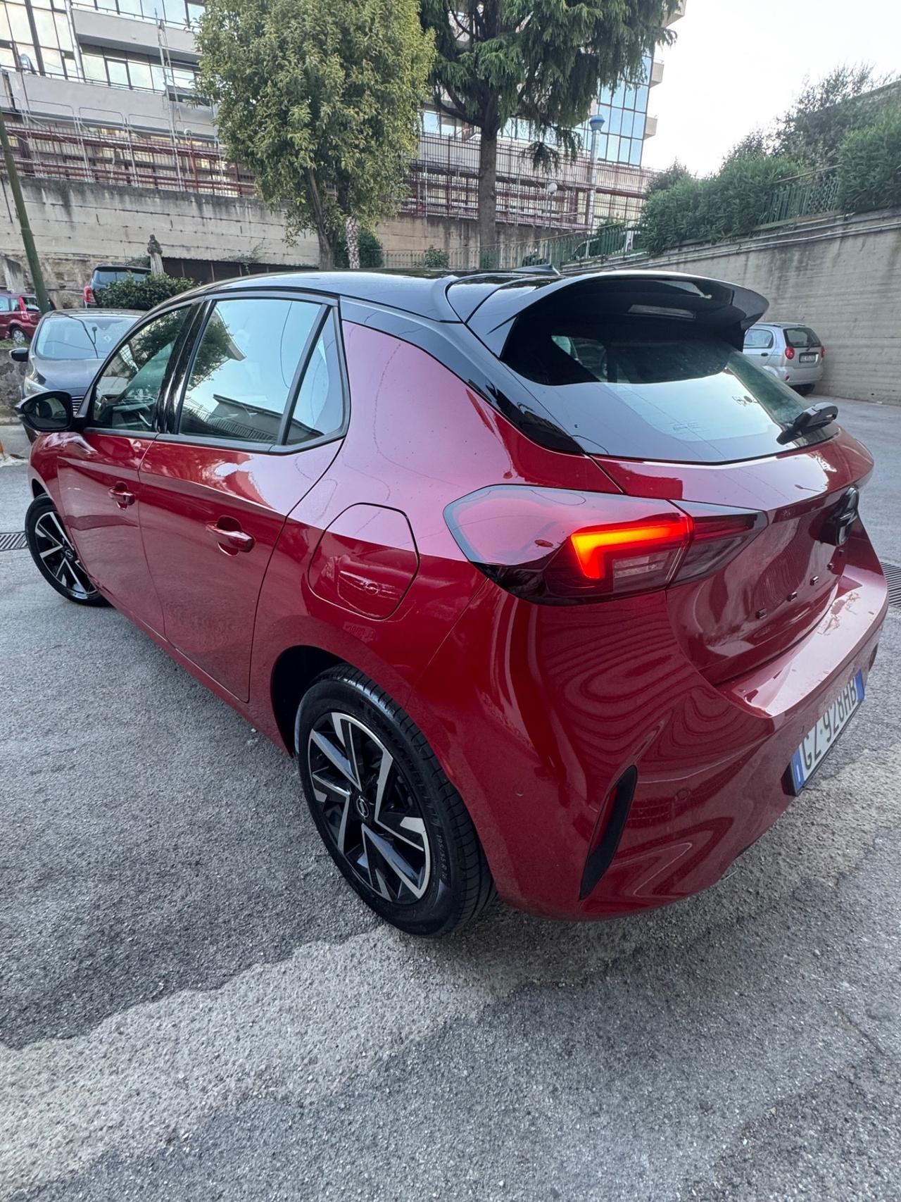 Opel Corsa Hybrid 110 CV aut. Edition