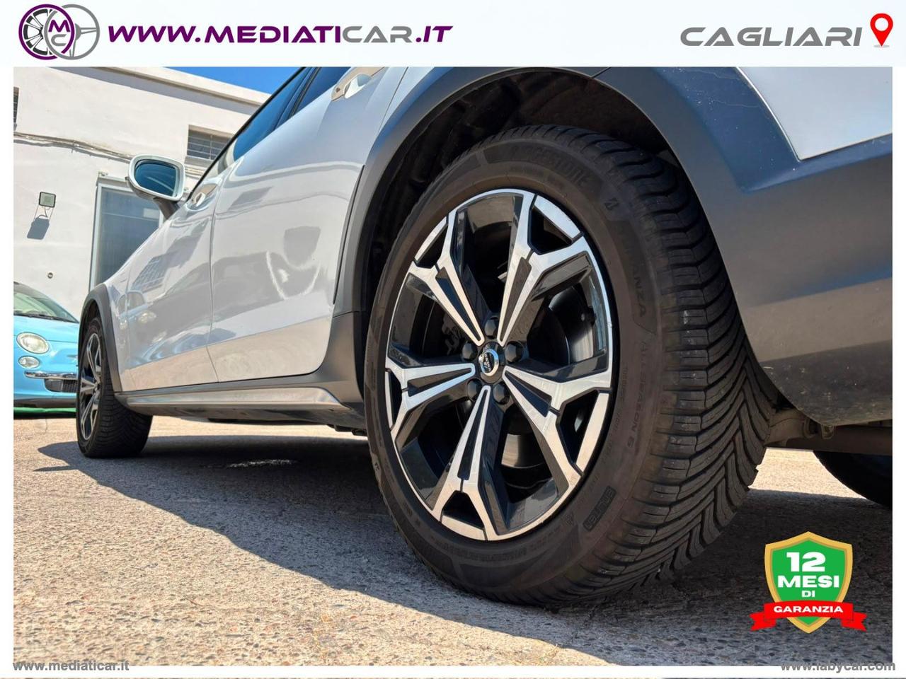 VOLVO V90 Cross Country B4