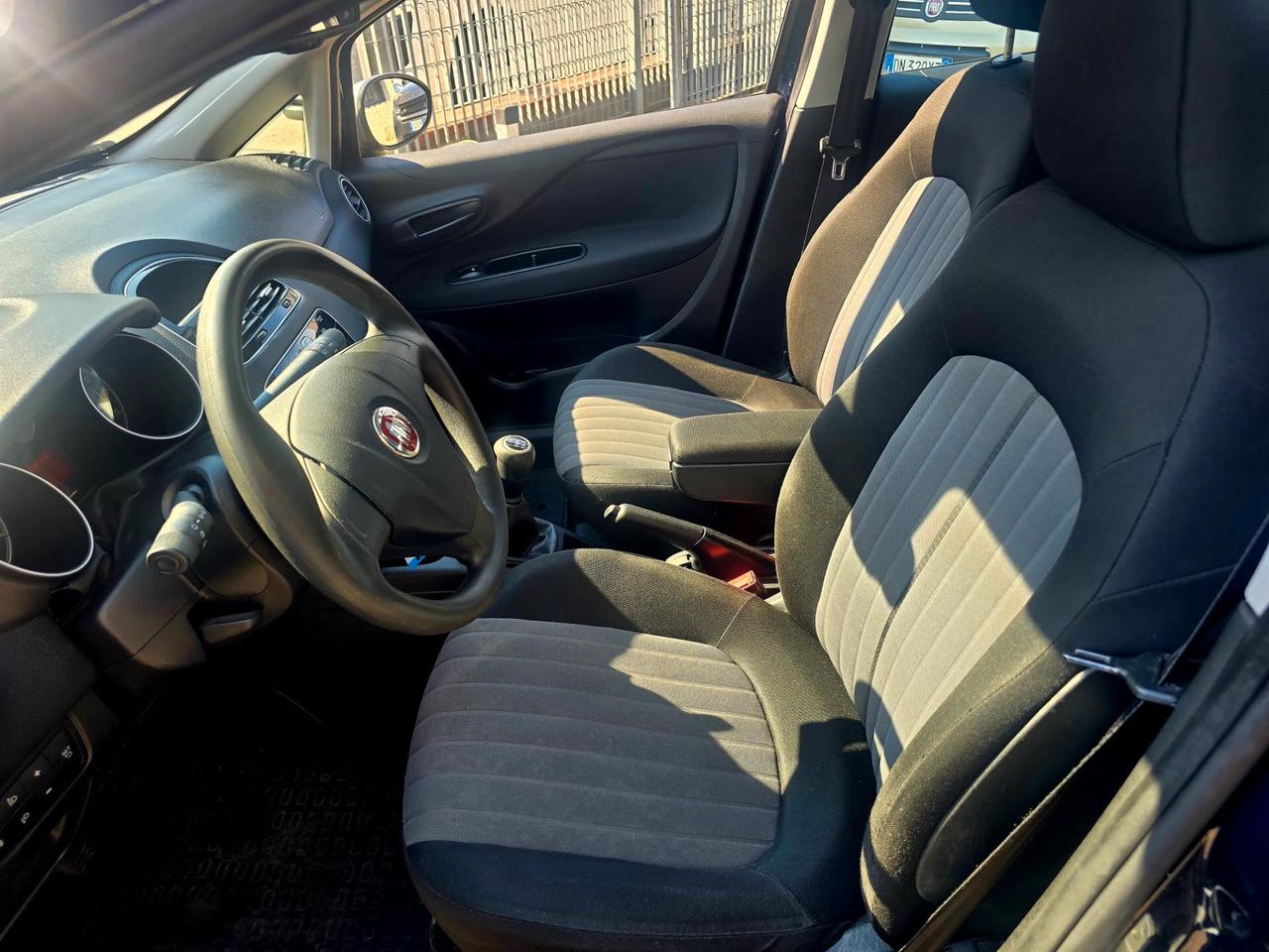 Fiat Punto 1.3 MJT II S&S 95 CV 5 porte Street