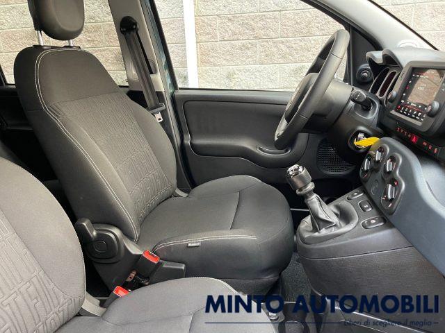 FIAT Panda Cross 1.0 70CV HYBRID NAVIGATORE SENSORI PARCHEGGIO