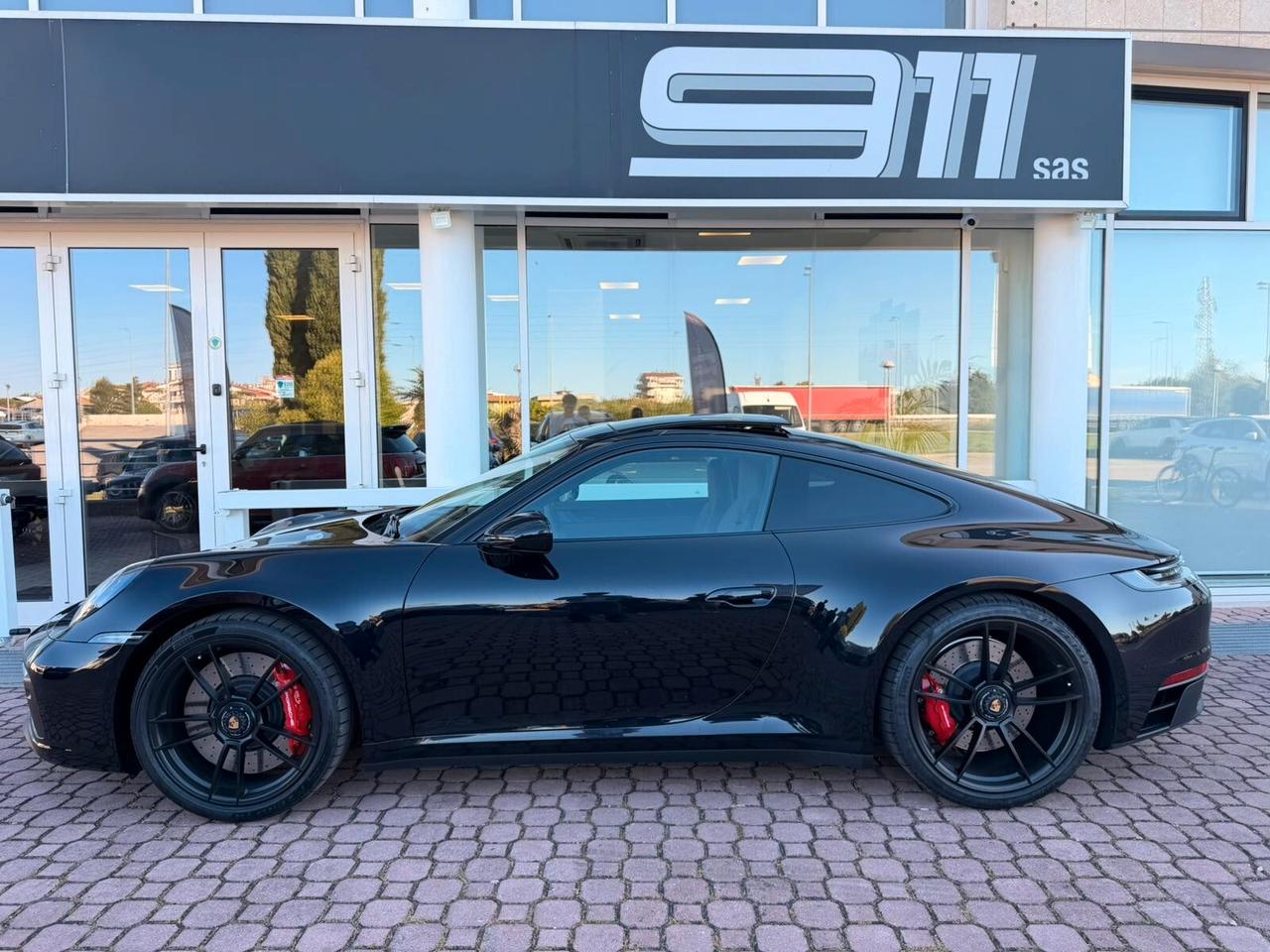 Porsche 911 Carrera 2 GTS
