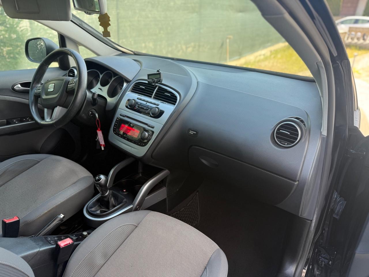 SEAT ALTEA XL 1.6 BENZ UNICO PROP. POCHI KM