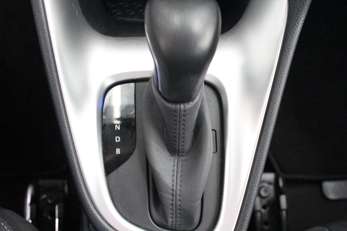 TOYOTA - Yaris - 1.5 Hybrid 5p. E-CVT Active