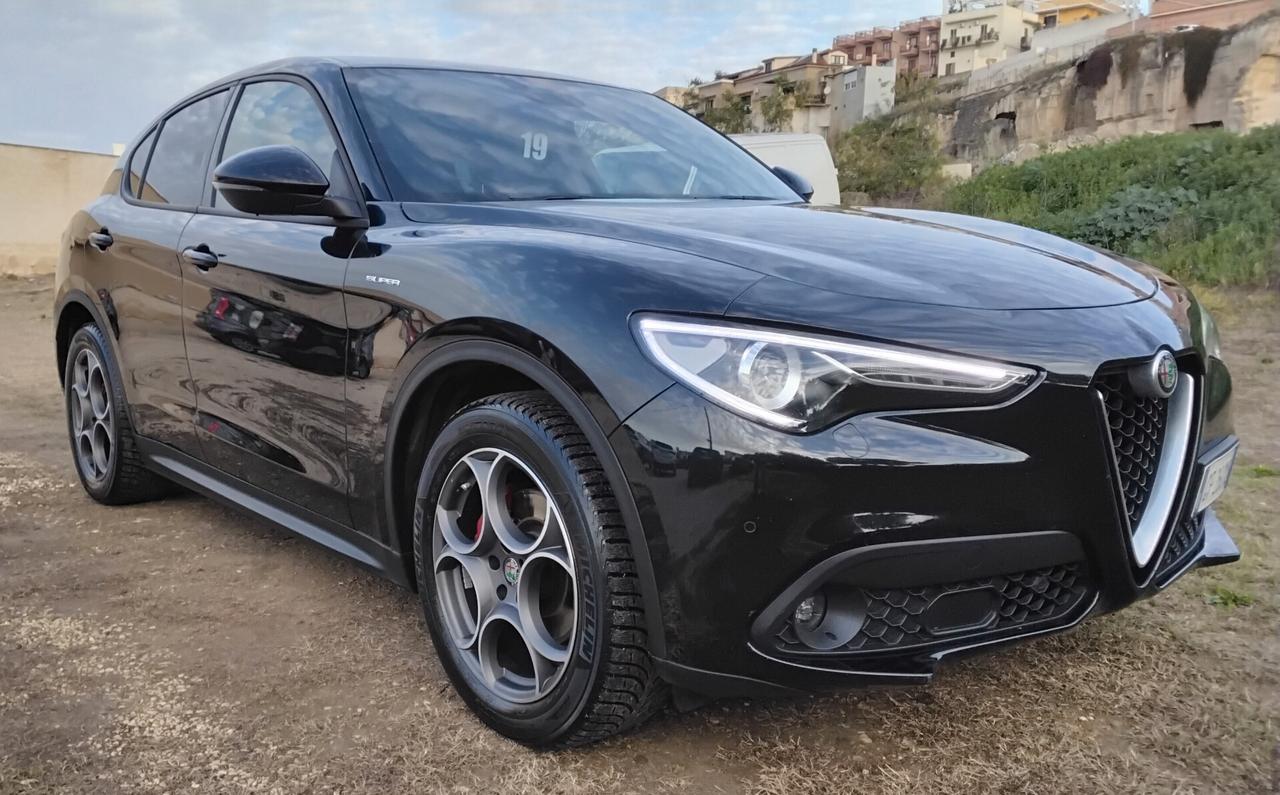 Alfa Romeo Stelvio 2.2 Turbodiesel 190 CV AT8 Q4 Super Business